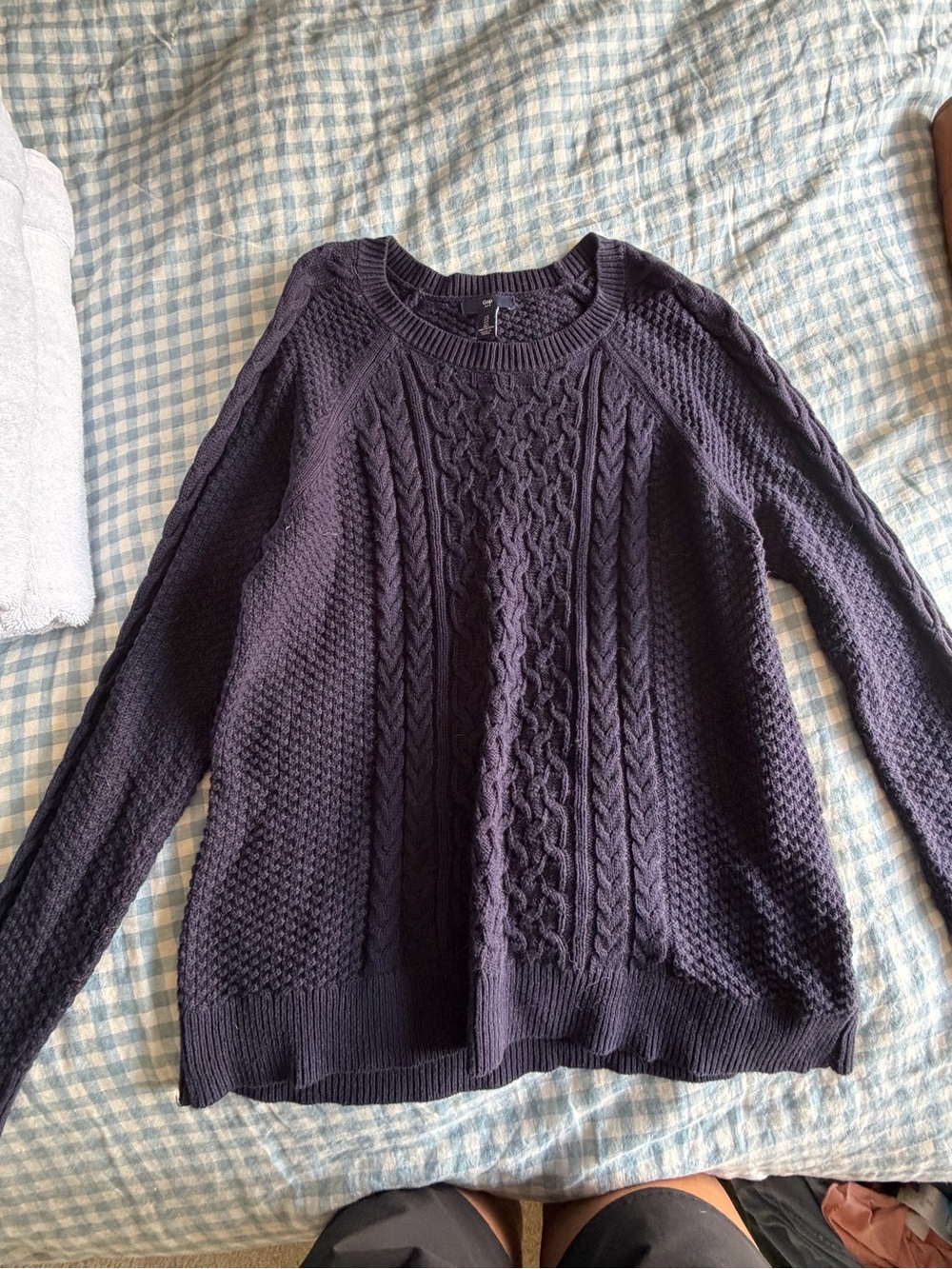 GAP Dark Navy Cable-Knit Crewneck Sweater